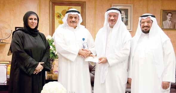 Ali Abdulwahab Al Mutawa Commercial Company supports cancer patients through the International Islamic Charity Organization